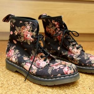 Dr. Martens Floral Combat Boot
